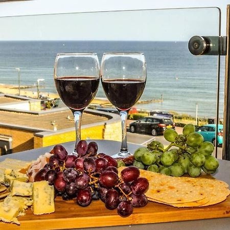 Soho Beach Apartment With Fabulous Sea View And 2 Minutes To The Beach With Free Parking And Netflix Bournemouth Exteriör bild