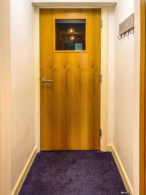 Soho Beach Apartment With Fabulous Sea View And 2 Minutes To The Beach With Free Parking And Netflix Bournemouth Exteriör bild
